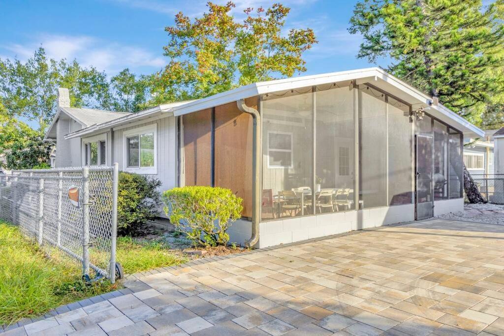 Cozy Bungalow With Patio & Grill, Private And Location Tampa Exterior foto