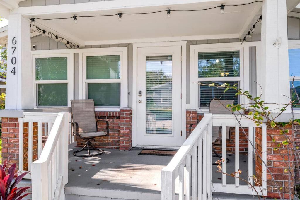 Cozy Bungalow With Patio & Grill, Private And Location Tampa Exterior foto