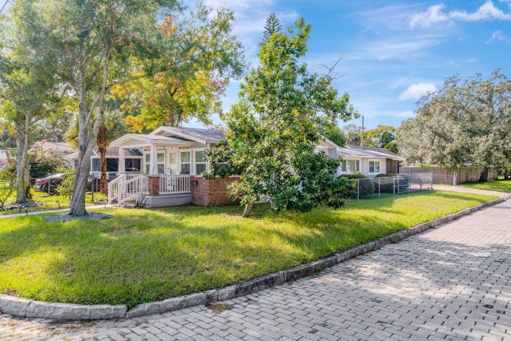 Cozy Bungalow With Patio & Grill, Private And Location Tampa Exterior foto