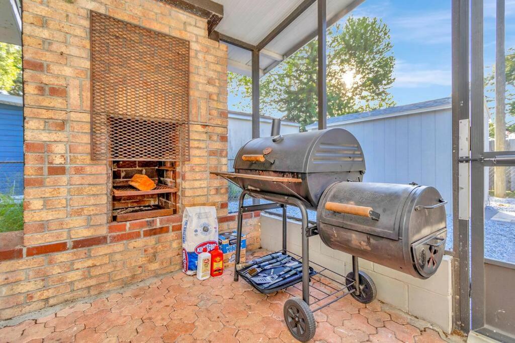 Cozy Bungalow With Patio & Grill, Private And Location Tampa Exterior foto